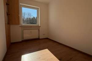 **Sonnige Penthouse Wohnung - wunderschön und bezugsfrei – mit separatem Gewerberaum / Einliegerapp. – Würmtalstraße 18, 81375 Neuhadern, München – Vorschaubild 6