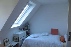 Wohnen am Weinberg: Helle DG-Wohnung mit Sonnenbalkon  u. großem Gartenanteil in Traumlage – Asangstr. 42, 70329 Obertürkheim (Ortsteil), Stuttgart – Vorschaubild 11