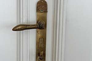 Repräsentative 6-Zimmer-Altbauwohnung in Charlottenburg – Luxuriös ausgestattet – Die vollständige Adresse der Immobilie erhältst du vom Anbieter., 14057 Charlottenburg, Berlin – Vorschaubild 7