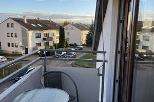 Helle und gemütliche Dachgeschosswohnung mit moderner EBK und Balkon in toller Lage von Kornwestheim – Breslauer Str. 32, 70806 Kornwestheim – Vorschaubild 11