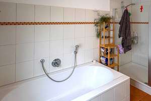 Tolle 4,5 Zimmer Etagenwohnung mit Stellplatz und Balkon – Die vollständige Adresse der Immobilie erhältst du vom Anbieter., 70197 Hasenberg, Stuttgart – Vorschaubild 12