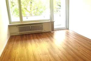 2-Zimmer-Wohnung mit Balkon in ruhiger zentraler Lage - provisionsfrei