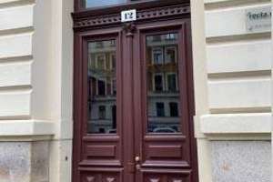 Denkmalgeschützter Altbau - 3-Zimmerwohnung mit Balkon, neuer EBK und Parkett !  – Lampestraße 12, 4107 Zentrum-Süd, Leipzig – Vorschaubild 3