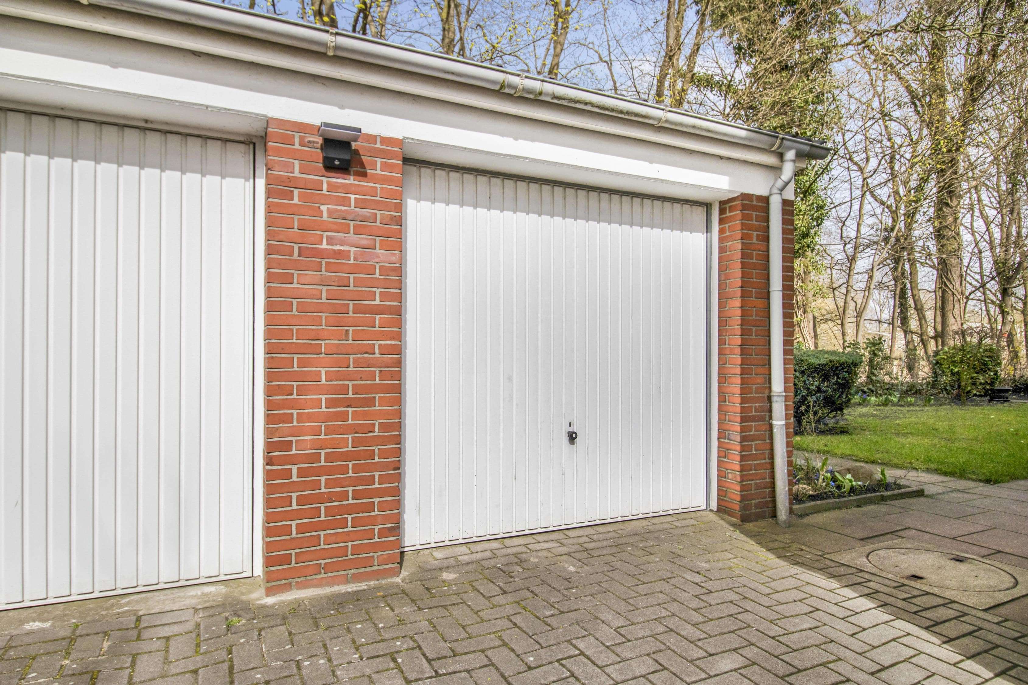 Gepflegte 3-ZKB-Wohnung mit Garage in beliebter Lage von Bremen-Vegesack, Bremen – Bild 3