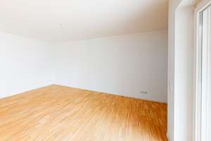 Traumhafte 4 Zimmer Familienwohnung mit Balkon – Lassallestraße 25, 99086 Johannesvorstadt, Erfurt – Vorschaubild 2