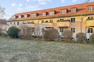 Kapitalanlage!  4-Zimmer-Wohnung mit zwei Balkonen und Garten in den Französischen Gärten in Leipzig – Die vollständige Adresse der Immobilie erhältst du vom Anbieter., 4279 Dölitz-Dösen, Leipzig – Vorschaubild 3