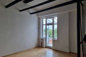 Helle, gemütliche DG-Whg., 2 Zi. , 56 qm, Einbauküche, 2 Balkone – Feldstrasse 18, 24105 Brunswik, Kiel – Vorschaubild 2