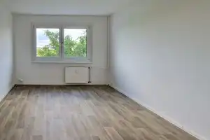 Helle 3-Zimmer-Wohnung mit Balkon und Dusche – Ideal für kleine Familien + *2 NKM geschenkt* – Wegastraße 26, 4205 Leipzig – Vorschaubild 5