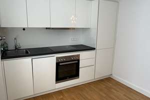 Helle 2-Zimmerwohnung mit EBK und Terrasse in ruhigem Hinterhaus – Herrngartenstraße 17, 65185 Mitte, Wiesbaden – Vorschaubild 6