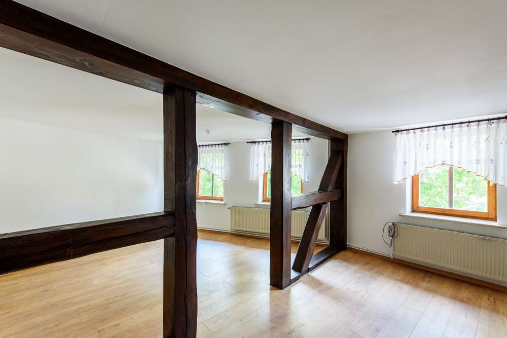 Immobilie in Wernigerode - Neu kalkuliert in Wernigerode: Bezugsfertiges Wohnhaus (Garten, Kamin, Carport)+ Einnahmen nebenan! - Bild 1