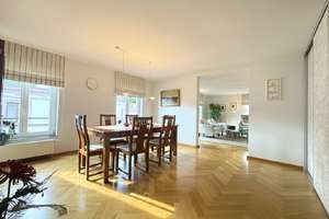 Großzügige und luxuriöse Traumwohnung mit Aufzug in begehrter Wohnlage der Mainzer
Altstadt  – Die vollständige Adresse der Immobilie erhältst du vom Anbieter., 55116 Altstadt, Mainz – Vorschaubild 3
