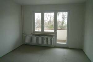 Stadtnahe Wohnqualität mit Charme – 3-Zimmer-Wohnung im Grünen – Dahlienweg 20, 38446 Hellwinkel, Wolfsburg – Vorschaubild 4