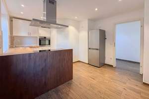Top Lage, top Zustand, sofort frei – Ihre Chance in Augsburg ! Kaufen, direkt einziehen – Sanderstraße 2, 86161 Wolfram-und Herrenbachviertel, Augsburg – Vorschaubild 5