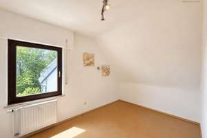 Großzügiges Zweifamilienhaus mit Garten und Pool in Katzwang – Die vollständige Adresse der Immobilie erhältst du vom Anbieter., 90455 Katzwang, Reichelsdorf Ost, Reichelsdorfer Keller, Nürnberg – Vorschaubild 19