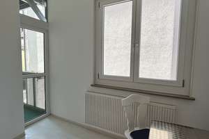 Altbau-Charme trifft Komfort – 2,5-Zimmer mit Balkon in Stuttgart – Die vollständige Adresse der Immobilie erhältst du vom Anbieter., 70435 Zuffenhausen-Mitte, Stuttgart – Vorschaubild 6