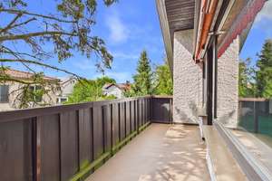 Repräsentative Unternehmer-Villa mit DG-ELW und Atelier in hervorragender und ruhiger Wohnlage – Die vollständige Adresse der Immobilie erhältst du vom Anbieter., 85051 Süd, Ingolstadt – Vorschaubild 21