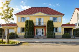 Architektenhaus mit Galerie | 2 Garagen | Ausbaureserve in Bestlage
