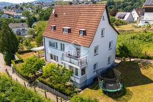 Zweifamilienhaus – Wohnen, Investieren, Entwickeln