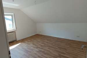 Alltagstaugliche 3-Zimmer-Wohnung mit Balkon über Wiesbaden-Breckenheim – Weidenstraße 17, 65207 Breckenheim, Wiesbaden – Vorschaubild 5