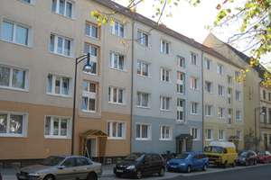 3-Raum-Wohnung im Erdgeschoss mit Balkon – Keilstraße 13, 17389 Anklam – Vorschaubild 1