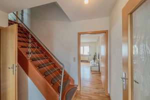 Charmante Maisonettewohnung mit moderner Küche in Stuttgart-Bad Cannstatt – sofort bezugsfrei – Die vollständige Adresse der Immobilie erhältst du vom Anbieter., 70374 Schmidener Vorstadt, Stuttgart – Vorschaubild 3