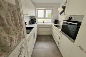 Stilvoll sanierte 3-Zi-Hochparterre-Wohnung mit EBK, Balkon & Garage in Beuel Küdinghoven – Samansstr. 17, 53227 Küdinghoven, Bonn – Vorschaubild 15