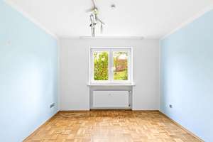 Selbstbezug trifft Stadtoase – modernisiertes ZFH mit Balkon, PV-Anlage und Gartenidylle in Top-Lage – Die vollständige Adresse der Immobilie erhältst du vom Anbieter., 93051 Kumpfmühl-Ziegetsdorf-Neuprüll, Regensburg – Vorschaubild 44
