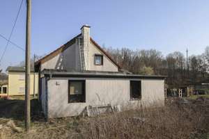 Einfamilienhaus mit Scheune, Pool und ca. 28.600 m² Grundstück – renovierungsbedürftig – Die vollständige Adresse der Immobilie erhältst du vom Anbieter., 9669 Frankenberg/Sachsen – Vorschaubild 13