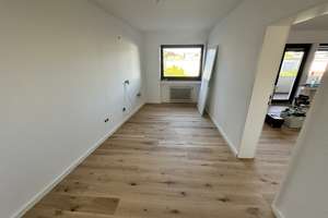 KÖLN-JUNKERSDORF: 3 ZIMMER / LUXUSAUSSTATTUNG / BESTWOHNLAGE / STADTWALDNAH – Die vollständige Adresse der Immobilie erhältst du vom Anbieter., 50858 Junkersdorf, Köln – Vorschaubild 3