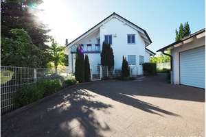Lichtdurchflutete Doppelhaushälfte auf dem Güdinger Berg! – Die vollständige Adresse der Immobilie erhältst du vom Anbieter., 66130 Güdingen, Saarbrücken – Vorschaubild 1