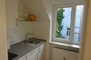At the Isar, for sportsmen and nature lovers: completely renovated apartment with balcony & parking – Sommerstraße 34, 81543 Untergiesing, München – Vorschaubild 14