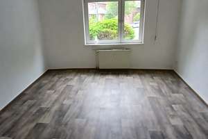 Wunderschöne 2 - Zimmer Wohnung in Remscheid – Bismarckstraße 5, 42853 Altstadt, Remscheid – Vorschaubild 2
