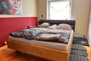 Großzügige 3-Zimmer-Wohnung mit Balkon, Kaminofen und zwei Stellplätzen in Wuppertal – Die vollständige Adresse der Immobilie erhältst du vom Anbieter., 42279 Oberbarmen, Wuppertal – Vorschaubild 9