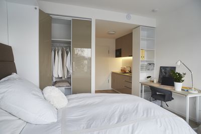 Student Apartments - fully furnished - Balcony - Gym