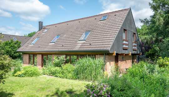 Bild von Modernisiertes, vielseitiges Einfamilienhaus mit viel Platz in toller Lage