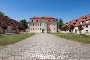 Maisonettewohnung im Schloss Ammelshain/Maisonette apartment in Ammelshain Palace