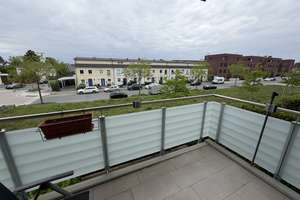  Exklusive, lichtdurchflutete 3-Zimmer-Wohnung in Hannover-Misburg mit Top-Küche zur Übernahme – Die vollständige Adresse der Immobilie erhältst du vom Anbieter., 30629 Misburg-Nord, Hannover – Vorschaubild 3