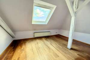 Nette Dachgeschosswohnung in ruhigem 4-Familienhaus – Die vollständige Adresse der Immobilie erhältst du vom Anbieter., 66113 Malstatt, Saarbrücken – Vorschaubild 3