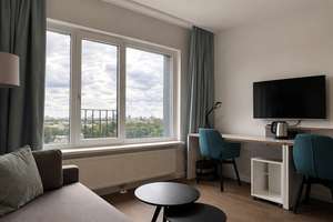 Fritz Tower -1-Zimmer-Wohnung mit toller Aussicht im 13. OG – Lehrter Straße 24b, 10557 Moabit, Berlin – Vorschaubild 1