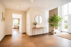 BRUMANI | Repräsentatives EFH mit eigener Wellness-Oase und Pool in ruhiger Lage von Sasbach – Die vollständige Adresse der Immobilie erhältst du vom Anbieter., 77880 Sasbach – Vorschaubild 4