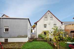 2-Familienhaus mit Nebengebäude in Georgenhausen – Darmstadt-Dieburg (Kreis) – Vorschaubild 1
