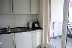 Schöne 3-Zimmer-Wohnung mit Balkon in Milbertshofen – Knorrstraße 0, 80807 Milbertshofen, München – Vorschaubild 3
