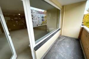 Charmantes Objekt mit viel Potenzial – Renovierungsbedürftig, aber viel Raum für Gestaltung! – Burgemeisterstr. 11, 12103 Tempelhof, Berlin – Vorschaubild 3