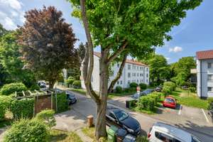 +++ modernisiert - 1.OG mit Süd-Balkon - inklusive Einbauküche - auf Erbbaurecht +++ – Haldenrainstraße 160, 70437 Rot, Stuttgart – Vorschaubild 4