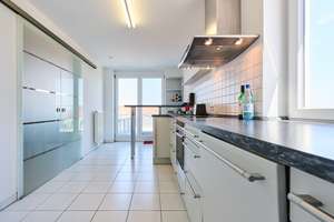 140 m² Wohnkomfort | 4,5 Zimmer | Große Sonnenterrasse | TG-Stellplatz – Die vollständige Adresse der Immobilie erhältst du vom Anbieter., 70794 Filderstadt – Vorschaubild 13