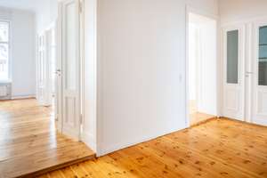 ***Altbau trifft Lebensgefühl: Wohnküche, Wohnsalon und Terrasse am Kollwitzplatz*** – Die vollständige Adresse der Immobilie erhältst du vom Anbieter., 10435 Prenzlauer Berg, Berlin – Vorschaubild 39