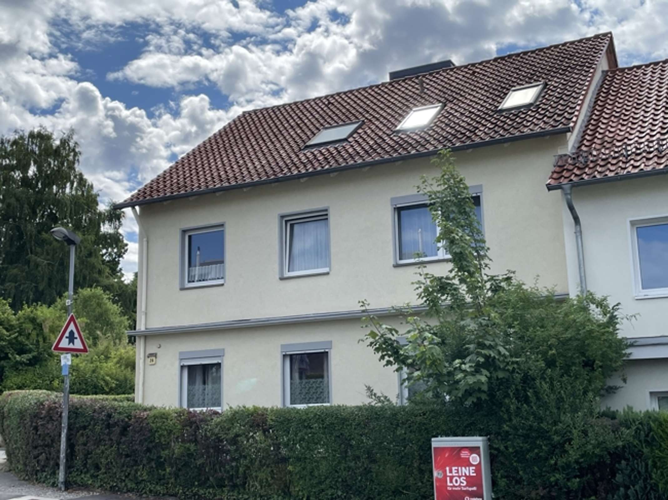 Zur Eigennutzung: 4-Zimmer-Eigentumwohnung mit Terrasse in Halbhöhenlage von Geismar