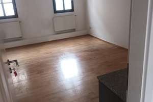 Geräumiges 5-Zimmer Haus in Nürnberg-Schweinau – Schweinauer Hauptstraße 58, 90441 Schweinau, Nürnberg – Vorschaubild 2