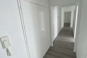 Frisch renoviert! Gemütliche 3-Zimmer-Wohlfühloase mit sonnigem Balkon – Stralsunder Ring 40, 38444 Westhagen, Wolfsburg – Vorschaubild 5