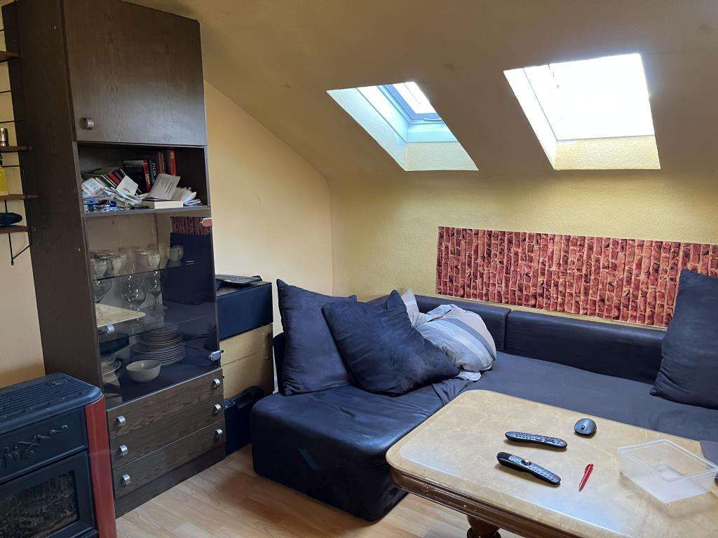 Immobilie in Albstadt - Sonnige 2 - Zimmer - Dachgeschosswohnung in Onstmettingen
 - Bild 1